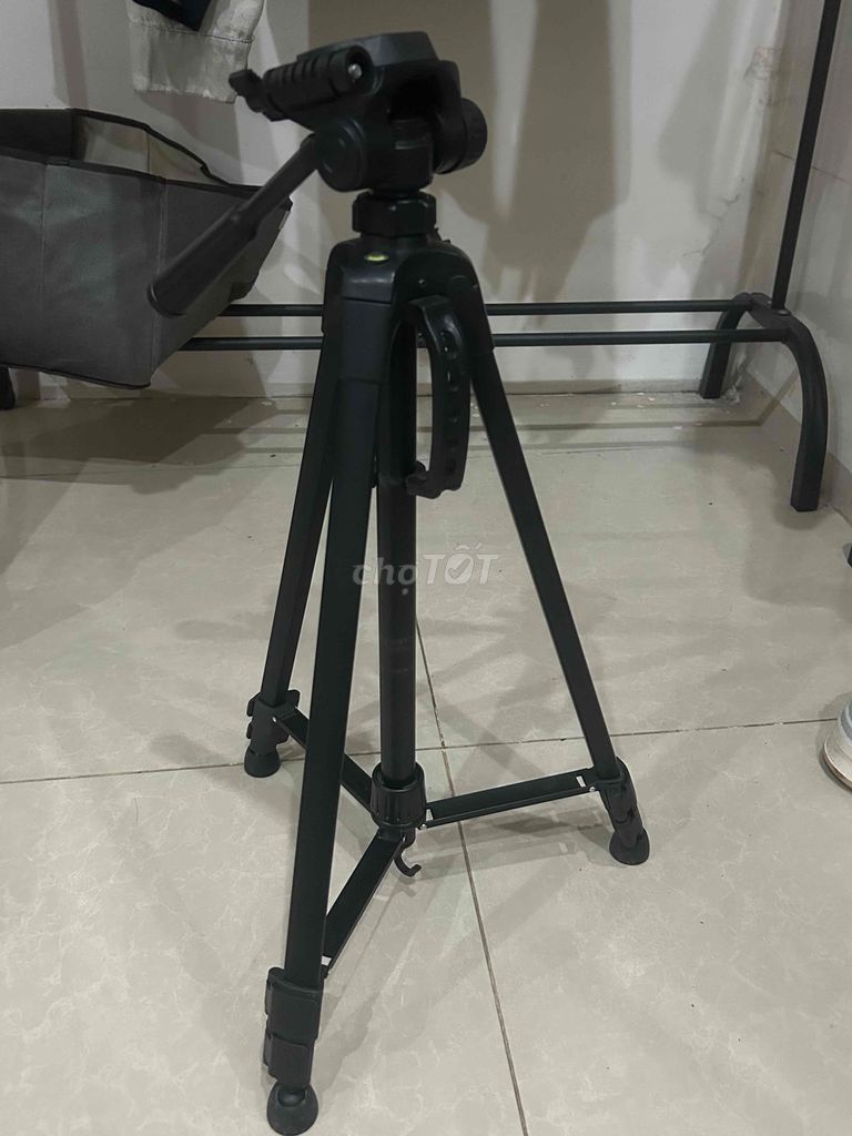 Tripod