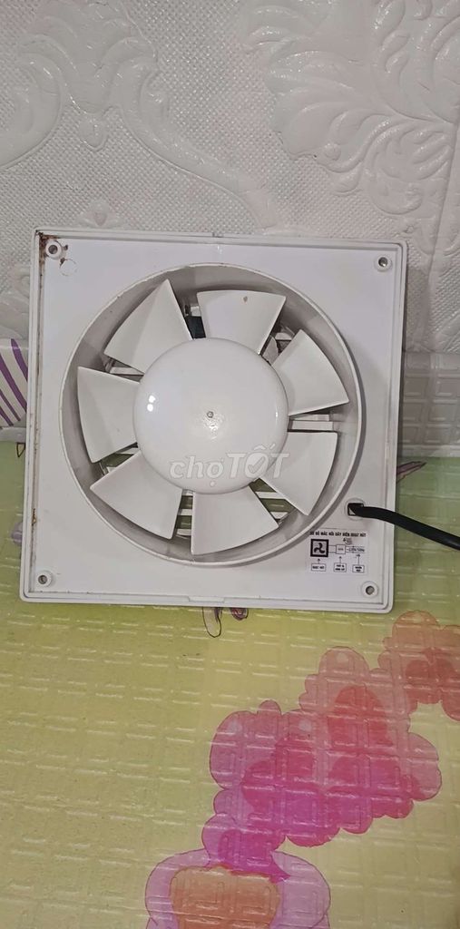 Quạt hút Senko Trắng 25W 15x15cm. Mua bán Quạt tại Quận 6 Tp Hồ Chí Minh được đăng bởi trần hùng hình 1