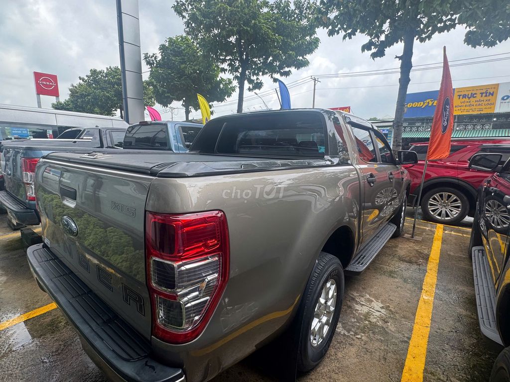 FORD RANGER 2020 SỐ TỰ ĐỘNG_1 CHỦ ĐI KỸ_FULL ĐỒ. Mua bán Ô tô tại Quận Tân Phú Tp Hồ Chí Minh được đăng bởi Trần Thành hình 3