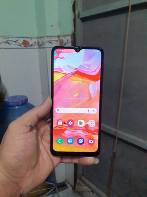 Samsung Galaxy A70 Ram 6GB 128GB. Mua bán Điện thoại tại Thành phố Dĩ An Bình Dương được đăng bởi võ hòang kha