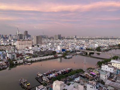 CĂN HỘ GÓC 3 PN 3 WC VIEW PENTHOUSE – CÓ SẴN KHÁCH THUÊ 12 TR/THÁNG