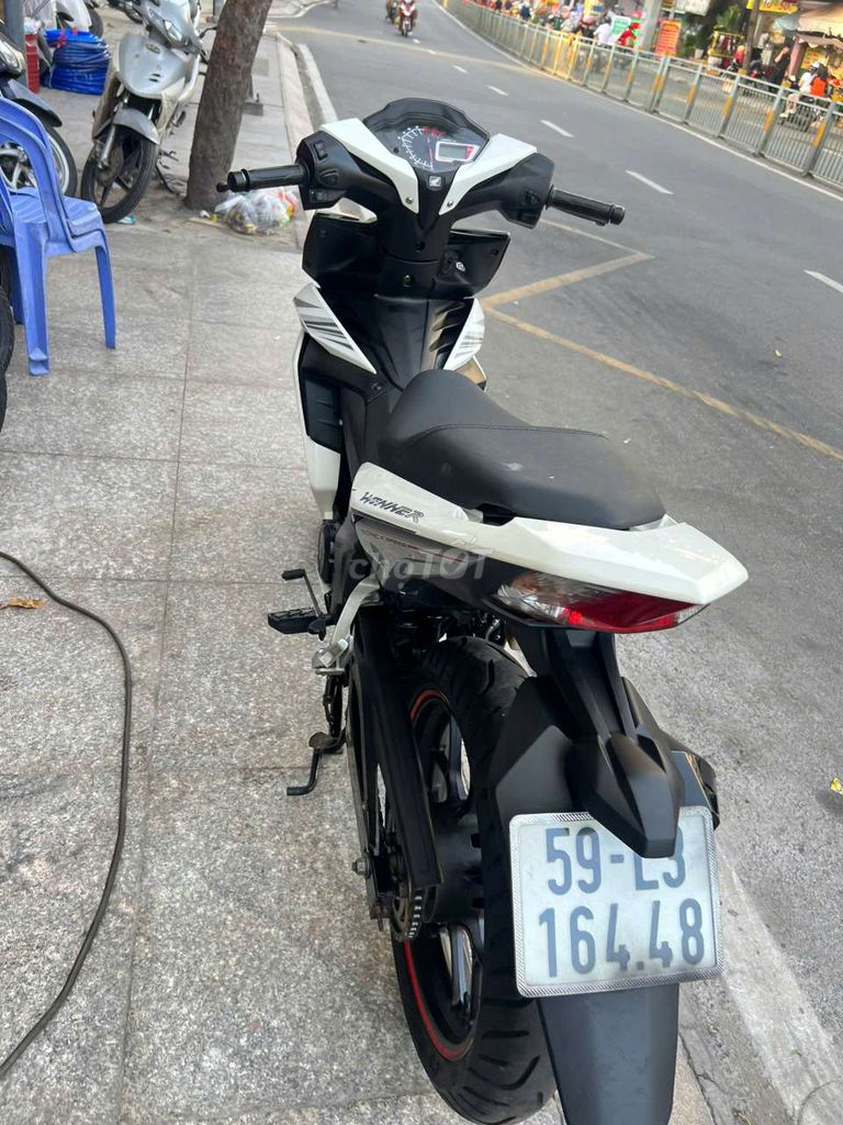 Honda winner 2018 mới 90% biển số thành phố. Mua bán Xe máy tại Quận Tân Phú Tp Hồ Chí Minh được đăng bởi Tuanduy hình 6