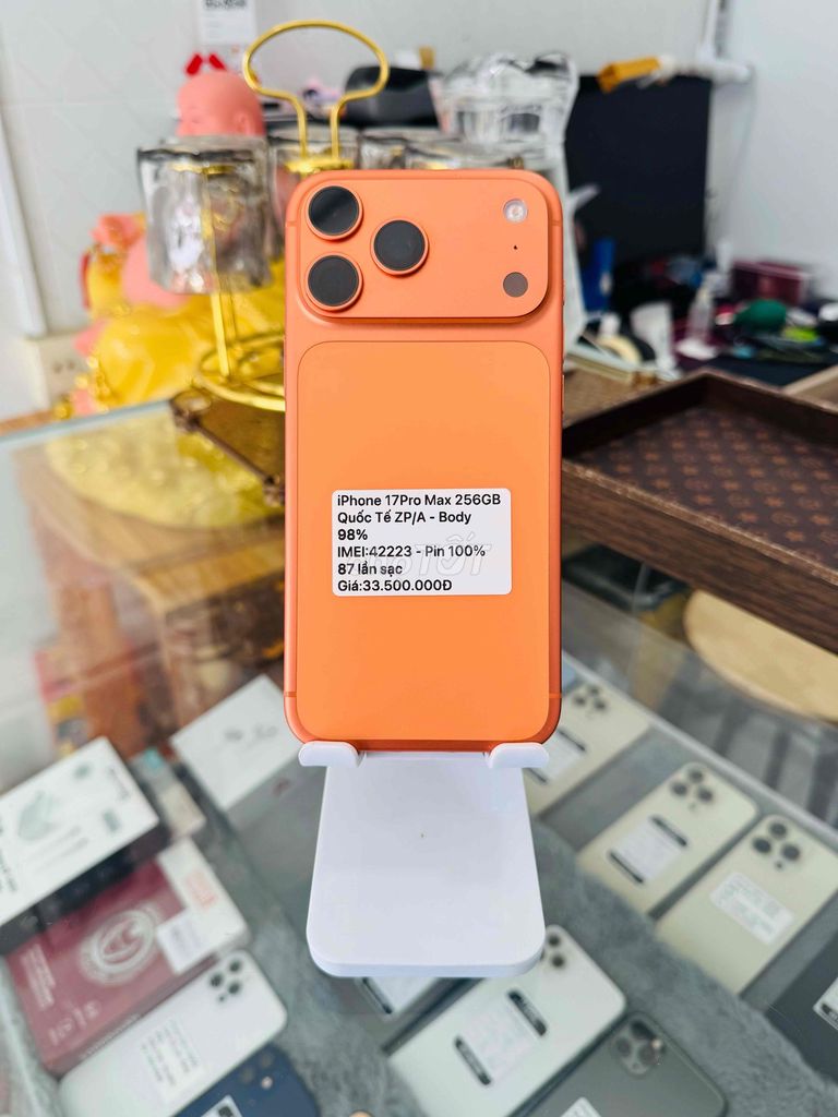 iPhone 17 Pro Max 256GB Cam (bán trả góp). Mua bán Điện thoại tại Thành phố Long Xuyên An Giang được đăng bởi Lý Apple hình 1