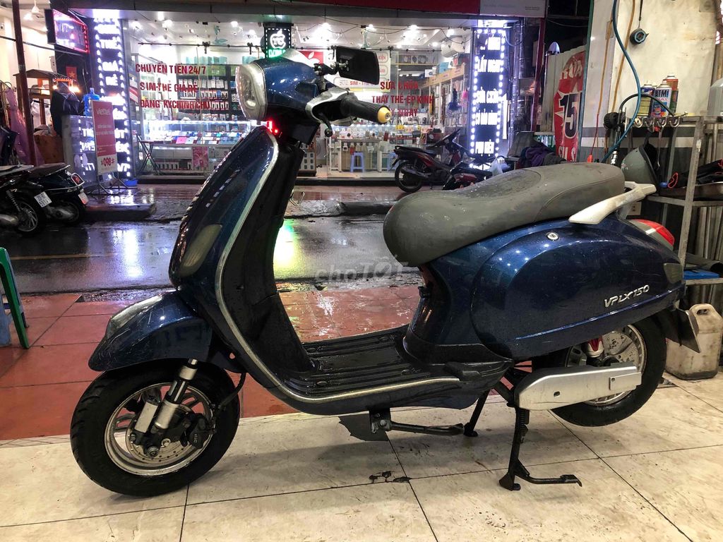thanh lý xe điện Vespa đèn vuông zin nguyên, tốt. Mua bán Xe điện tại Quận Nam Từ Liêm Hà Nội được đăng bởi Duy Hưng hình 3