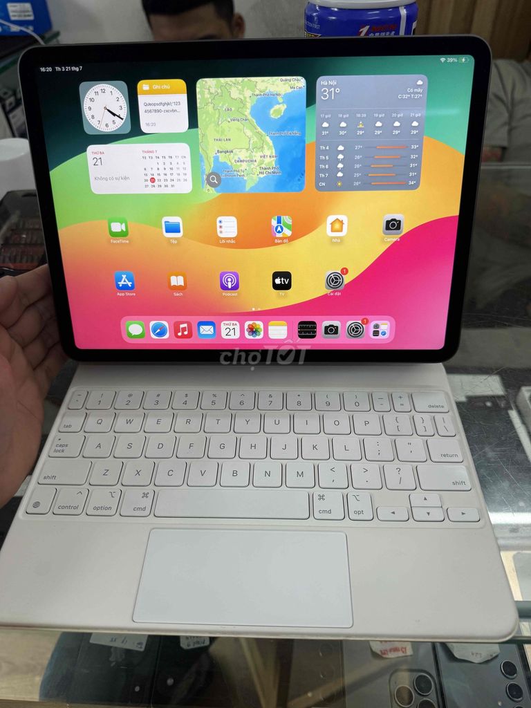 Apple iPad Pro M1 11 inch 128GB Wifi. Mua bán Máy tính bảng tại Quận Đống Đa Hà Nội được đăng bởi Lê Khuyến hình 1