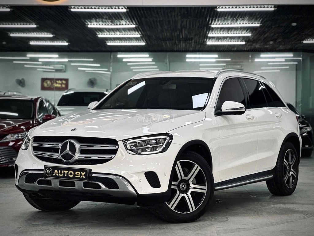 𝐌𝐞𝐫𝐜𝐞𝐝𝐞𝐬-𝐁𝐞𝐧𝐳 𝐆𝐋𝐂𝟐𝟎𝟎 𝟒𝐦𝐚𝐭𝐢𝐜 𝐌𝐨𝐝𝐞𝐥 𝟐𝟎𝟐𝟏. Mua bán Ô tô tại Thành phố Thủ Đức Tp Hồ Chí Minh được đăng bởi Tấn Khang Chuyên Xe Lướt hình 3