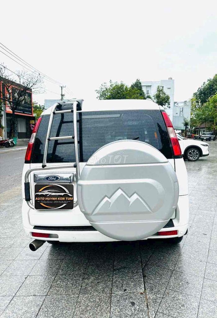 Ford Everest 2012 Dầu 7 chỗ Trắng. Mua bán Ô tô tại Thành phố Pleiku Gia Lai được đăng bởi Huynh kontum hình 1