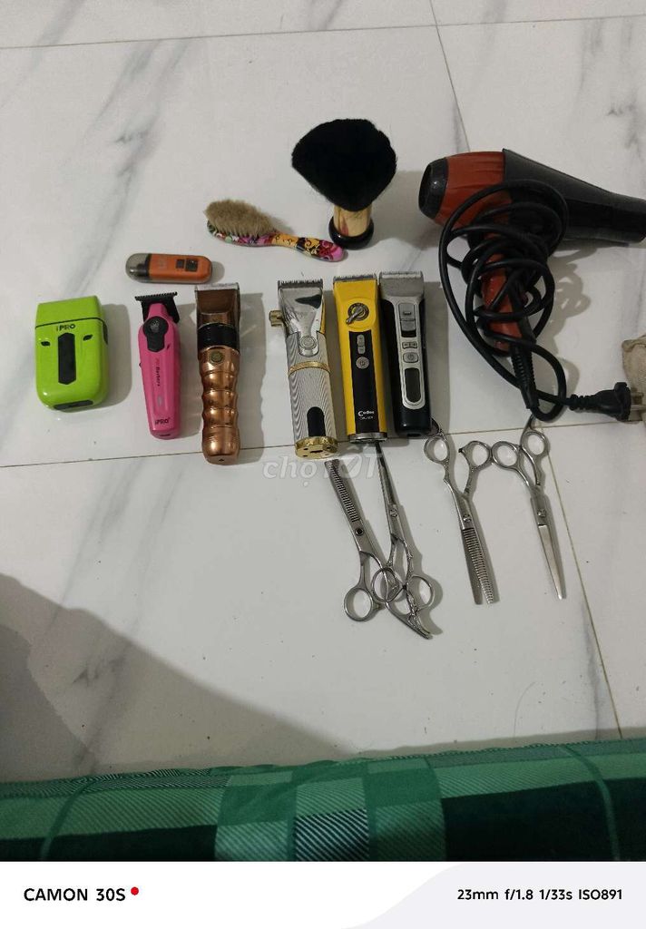 Tông đơ cắt tóc Nam Kim loại. Mua bán Nội thất, đồ gia dụng khác tại Huyện U Minh Cà Mau được đăng bởi Trần Minh Nhí hình 1