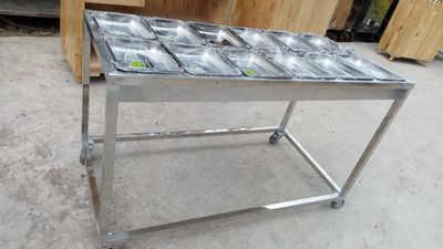 THANH LÝ KỆ BÁN ỐC, HẢI SẢN  INOX TỐT GIÁ 1,8 T. Mua bán Đồ chuyên dụng, Giống nuôi trồng tại Quận Tân Bình Tp Hồ Chí Minh được đăng bởi ĐỒ CŨ SÀI GÒN