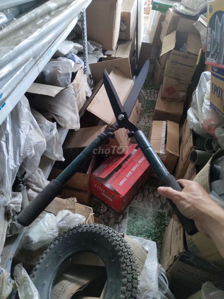 Kéo cắt tỉa cây cảnh Lớn. Mua bán Cây cảnh, đồ trang trí tại Thành phố Mỹ Tho Tiền Giang được đăng bởi Camera Hưng Phát hình 1