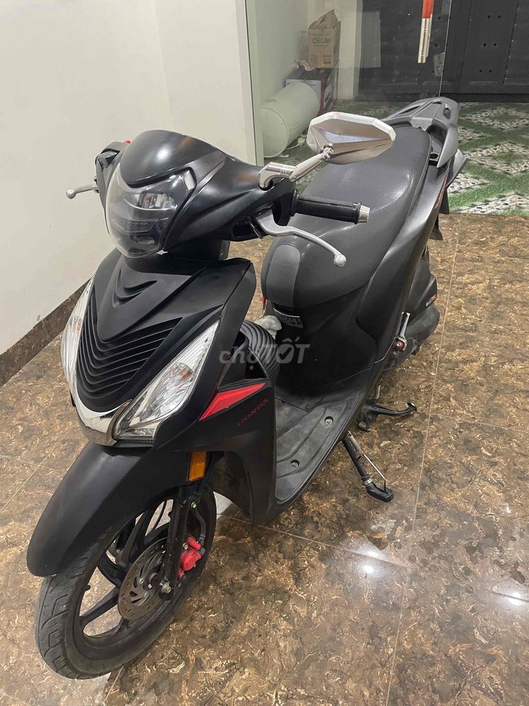 vision 2020 đen (giá có fix) xe bao mượt. Mua bán Xe máy tại Quận Long Biên Hà Nội được đăng bởi Lâm Khôi hình 3