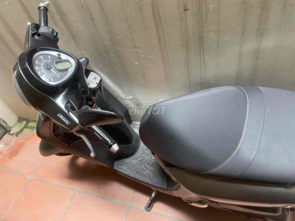 tôi mua lại và giờ không có nhu cầu nên muốn bán. Mua bán Xe máy tại Quận Hai Bà Trưng Hà Nội được đăng bởi Quyên hình 2