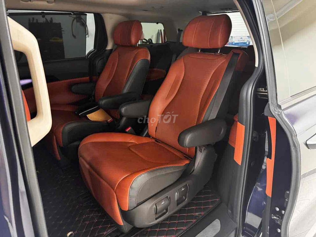 Kia Carnival 2021 2.2D Signature - 63000 km. Mua bán Ô tô tại Quận 4 Tp Hồ Chí Minh được đăng bởi Tiến Huỳnh hình 4