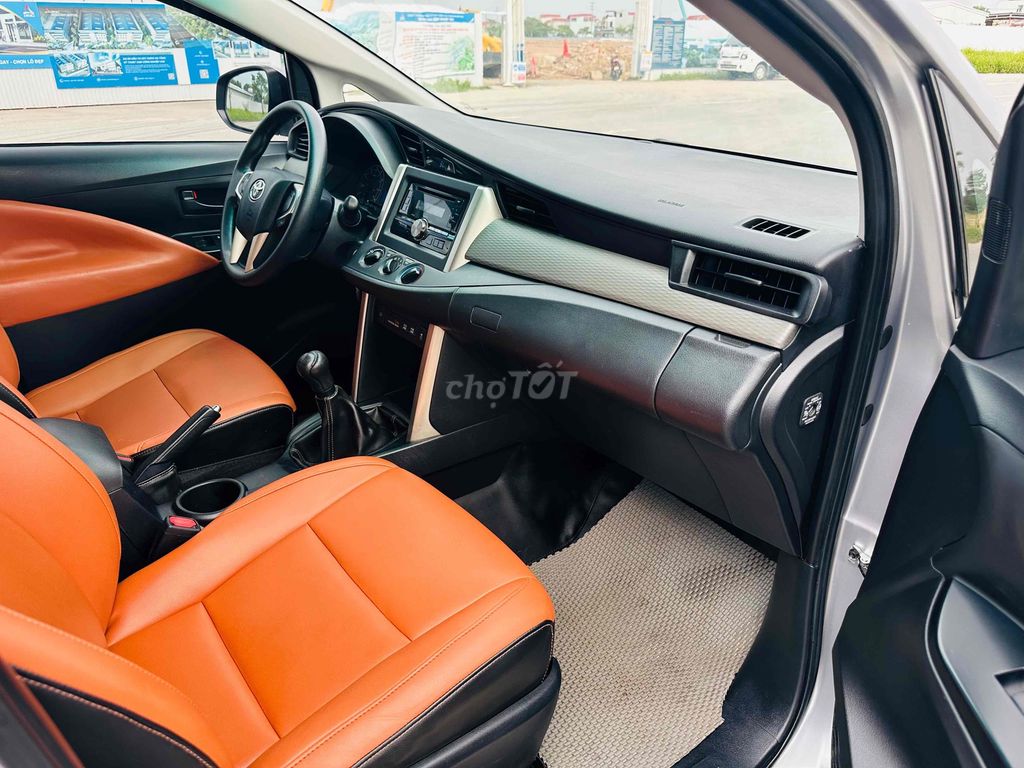 Toyota Innova 2019 2.0E MT. Mua bán Ô tô tại Huyện Sóc Sơn Hà Nội được đăng bởi AUTO VĨNH CƯỜNG hình 12