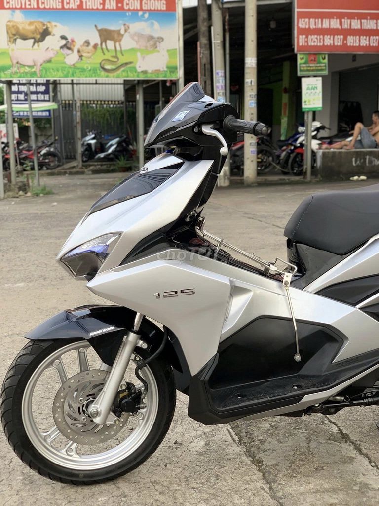 🏷️Honda Airblade 2019🏷️ Biển 60. Mua bán Xe máy tại Huyện Trảng Bom Đồng Nai được đăng bởi Phạm Minh An hình 6