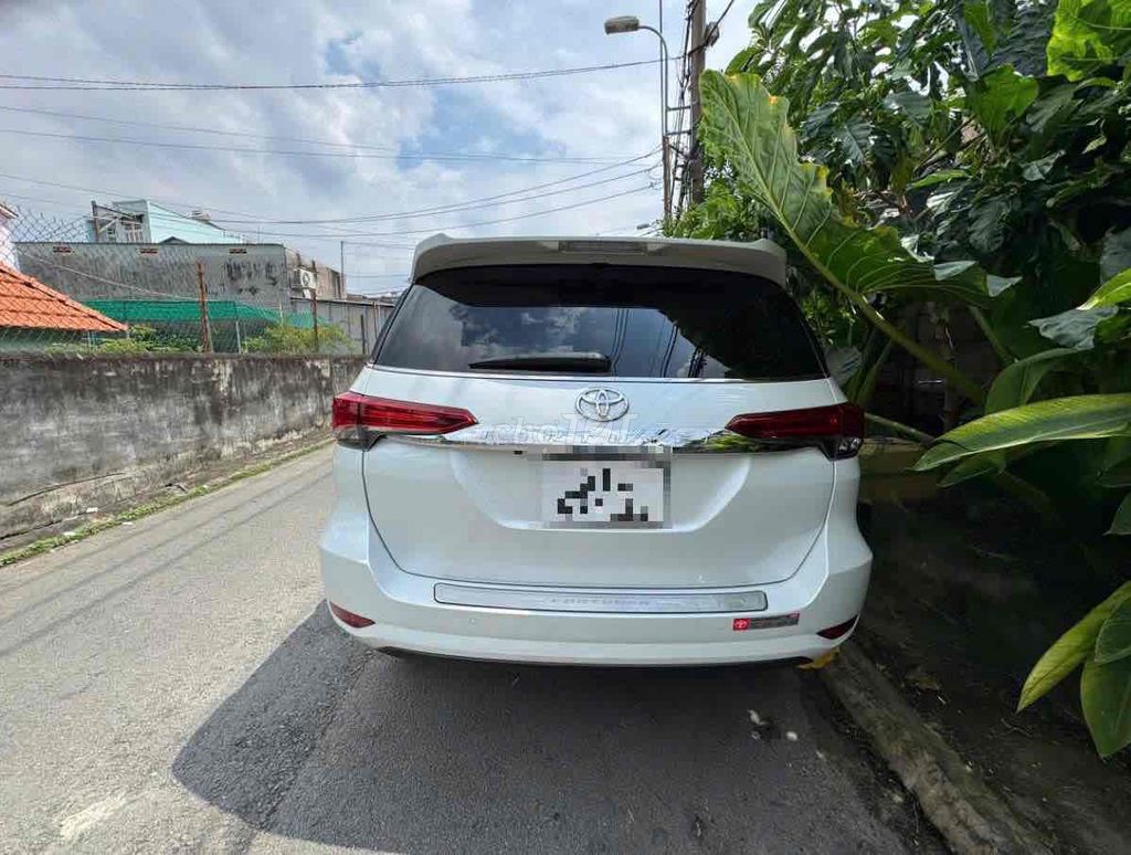 Toyota Fortuner 2024 2.7 AT 4x2 - 3000 km. Mua bán Ô tô tại Quận Tân Bình Tp Hồ Chí Minh được đăng bởi huydo hình 1