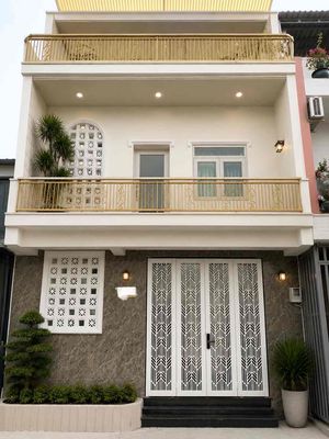 NHÀ 3T QUẬN 7– CÁCH HUỲNH TẤN PHÁT 20M– NGANG 6M– SHR- GIÁ 6 TỶ HƠN
