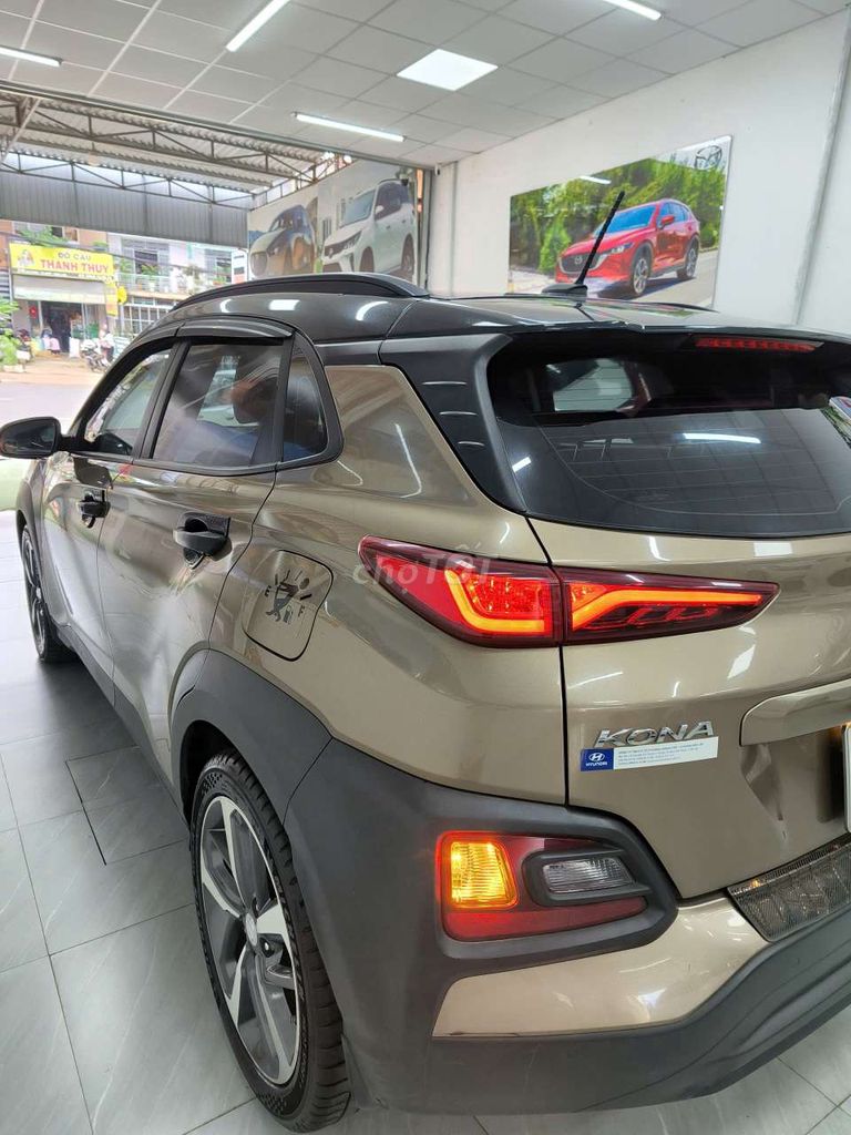 KONA 2019 2.0 AT ĐẶC BIỆT - 80000 km. Mua bán Ô tô tại Thành phố Buôn Ma Thuột Đắk Lắk được đăng bởi Thủy Nguyễn hình 2