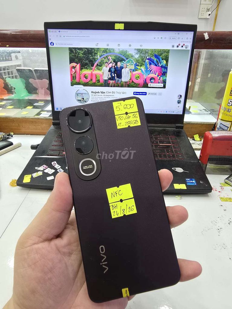 Vivo V50 Lite 5G 12GB/256GB Đen. Mua bán Điện thoại tại Thành phố Long Xuyên An Giang được đăng bởi Facebook Cầm Đồ Thúy Vân hình 1