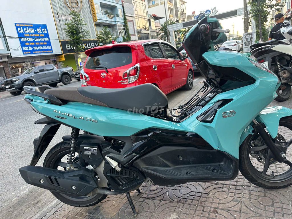Honda Airblade 150 2022. Mua bán Xe máy tại Huyện Ba Chẽ Quảng Ninh được đăng bởi Việt Thắng hình 2