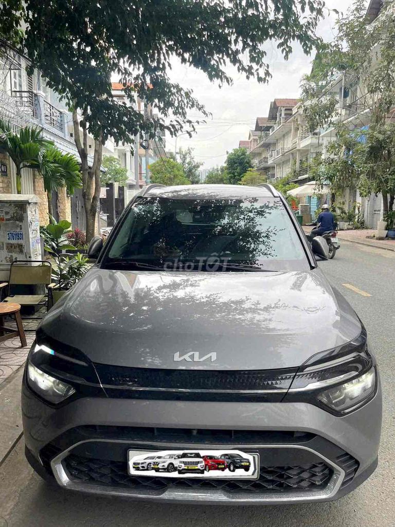 Kia Carens Luxury 2024 xe lướt HCM trả trước 219 t. Mua bán Ô tô tại Quận 3 Tp Hồ Chí Minh được đăng bởi Vo Johnny hình 2