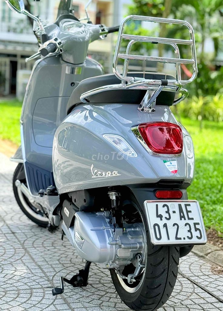 Vespa sprint 2024 đi 1 ngàn cây. như xe mới dắt ra. Mua bán Xe máy tại Quận Sơn Trà Đà Nẵng được đăng bởi AN  chuyên mua bán xe máy cũ tại 386 ngô quyền sơn trà đà nẵng  BÁN XE TRẢ GÓP hình 2