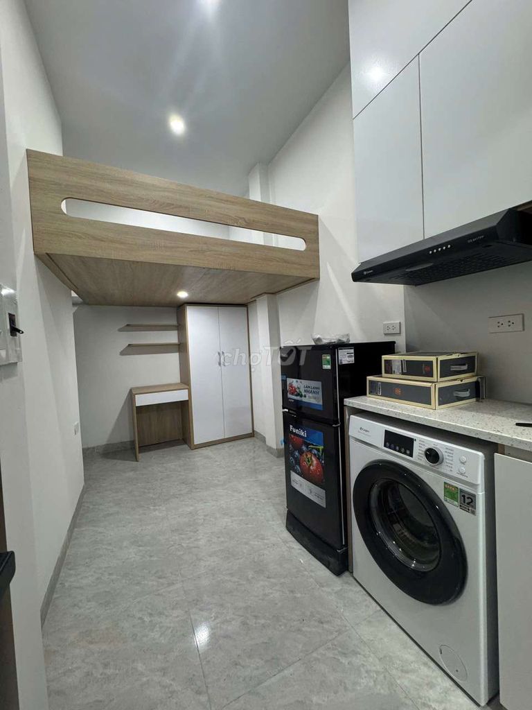*** 4.3TR CÓ MÁY GIẶT RIÊNG CẠNH BÁCH KHOA - GÁC XÉP - 10M RA ÔTÔ