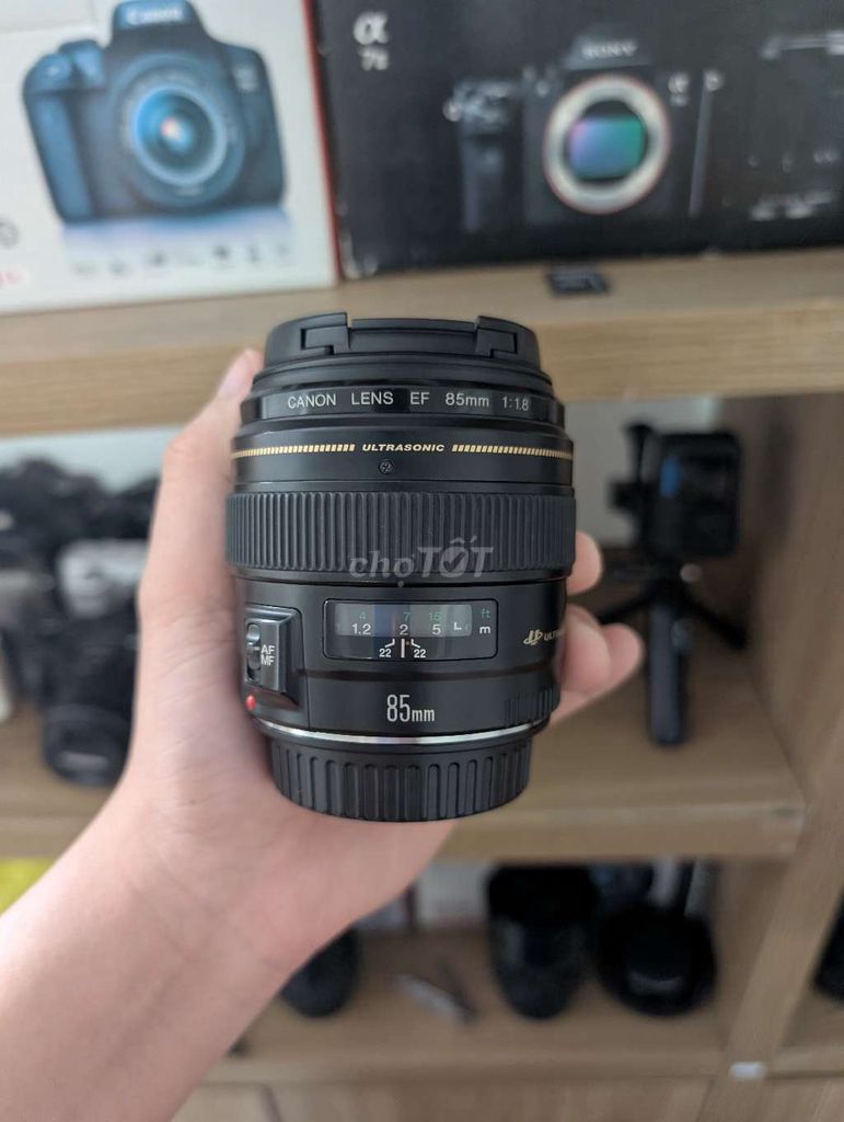 Ống kính Canon 85F1.8 USM . Mua bán Máy ảnh, Máy quay tại Quận Hải Châu Đà Nẵng được đăng bởi Vinh Máy Ảnh hình 1