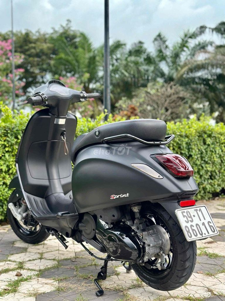 Piaggio Vespa Sprint 2016 BSTP Chính Chủ Ký Xe Zin. Mua bán Xe máy tại Quận 12 Tp Hồ Chí Minh được đăng bởi Anna Nguyen hình 9