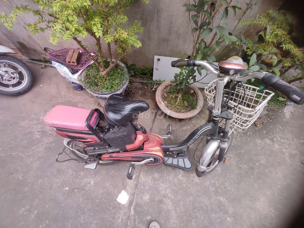 Thanh lý xe đạp điện. Mua bán Xe điện tại Quận Hoàng Mai Hà Nội được đăng bởi Thắng Nguyễn hình 2