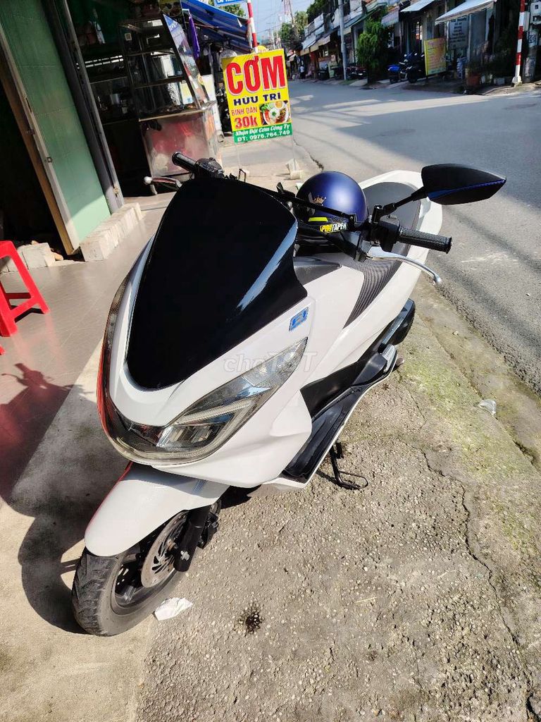 Pcx125 dàn ngoài rất đẹp , máy êm mạnh bán lên đời. Mua bán Xe máy tại Thành phố Thủ Dầu Một Bình Dương được đăng bởi nguyên hình 7