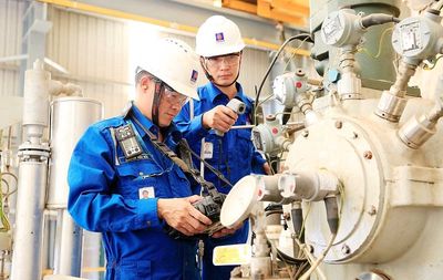 TUYỂN 10 LAO ĐỘNG PHỔ THÔNG TẠI HÓC MÔN - HCM