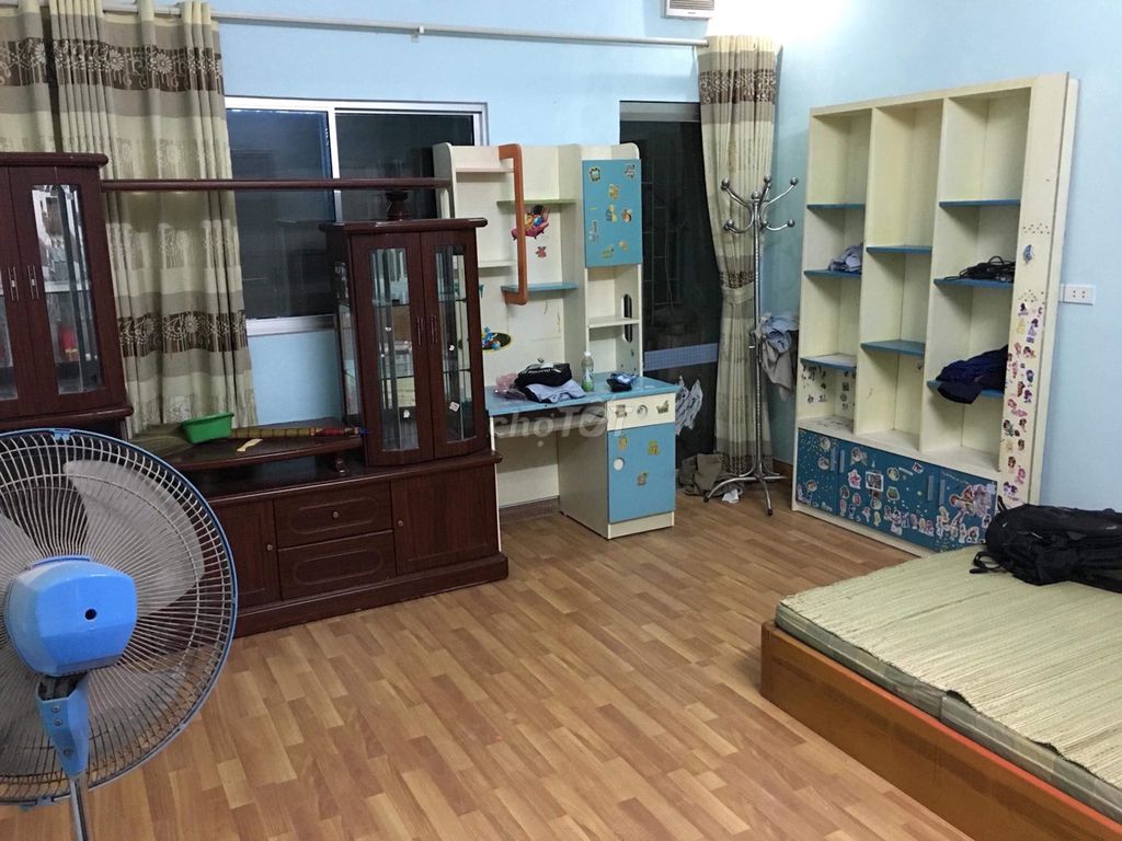 Комната в аренду в переулке Ле Куанг Дао, Ханой