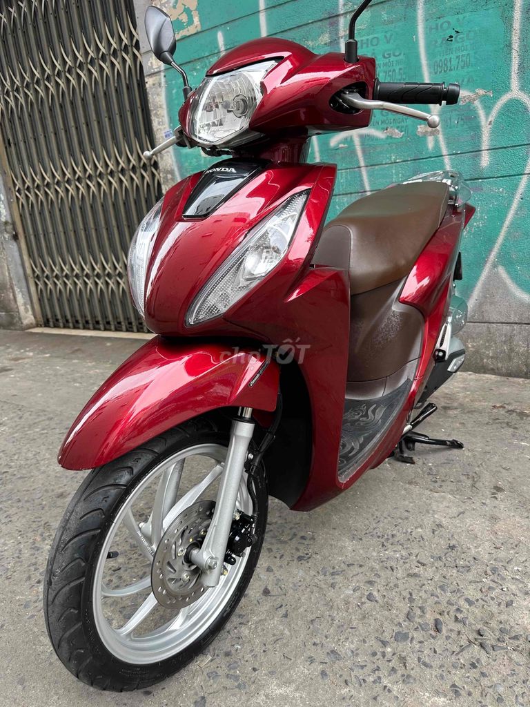 Vision 2022 khoá smartkey.Xe keng.BSTP 1 đời chủ. Mua bán Xe máy tại Quận Bình Thạnh Tp Hồ Chí Minh được đăng bởi Lê Nhân hình 1