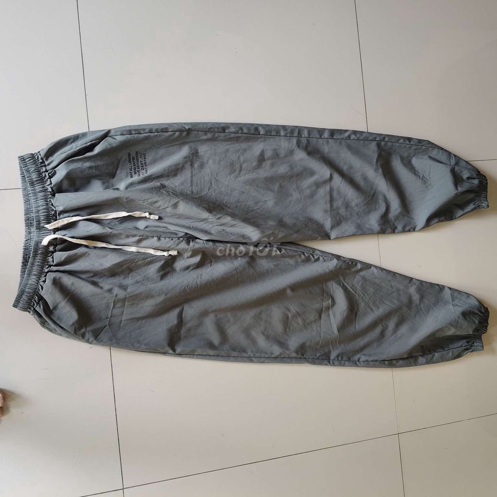 Quần jogger nữ vải mỏng mát. Mua bán Quần áo tại Huyện Gia Lâm Hà Nội được đăng bởi Hoang gia khánh hình 1