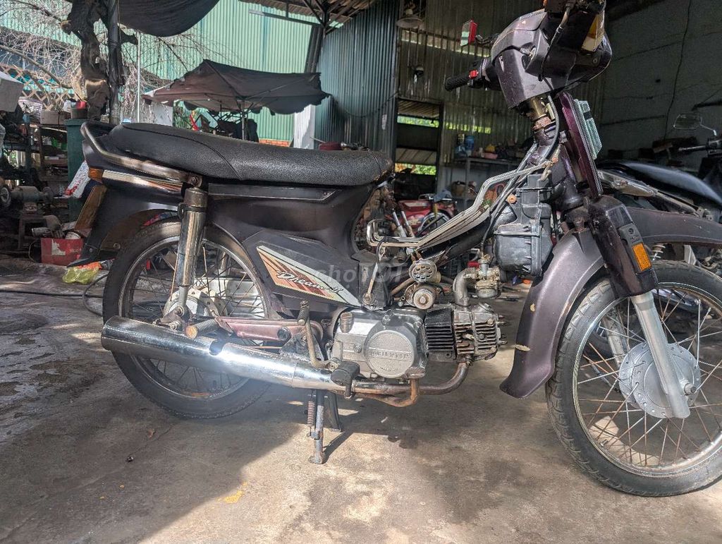 Dream tq đời đầu cực ngon. Mua bán Xe máy tại Thành phố Buôn Ma Thuột Đắk Lắk được đăng bởi sửa chữa và mua bán các loại xe chuẩn ngon giá rẻ hình 2