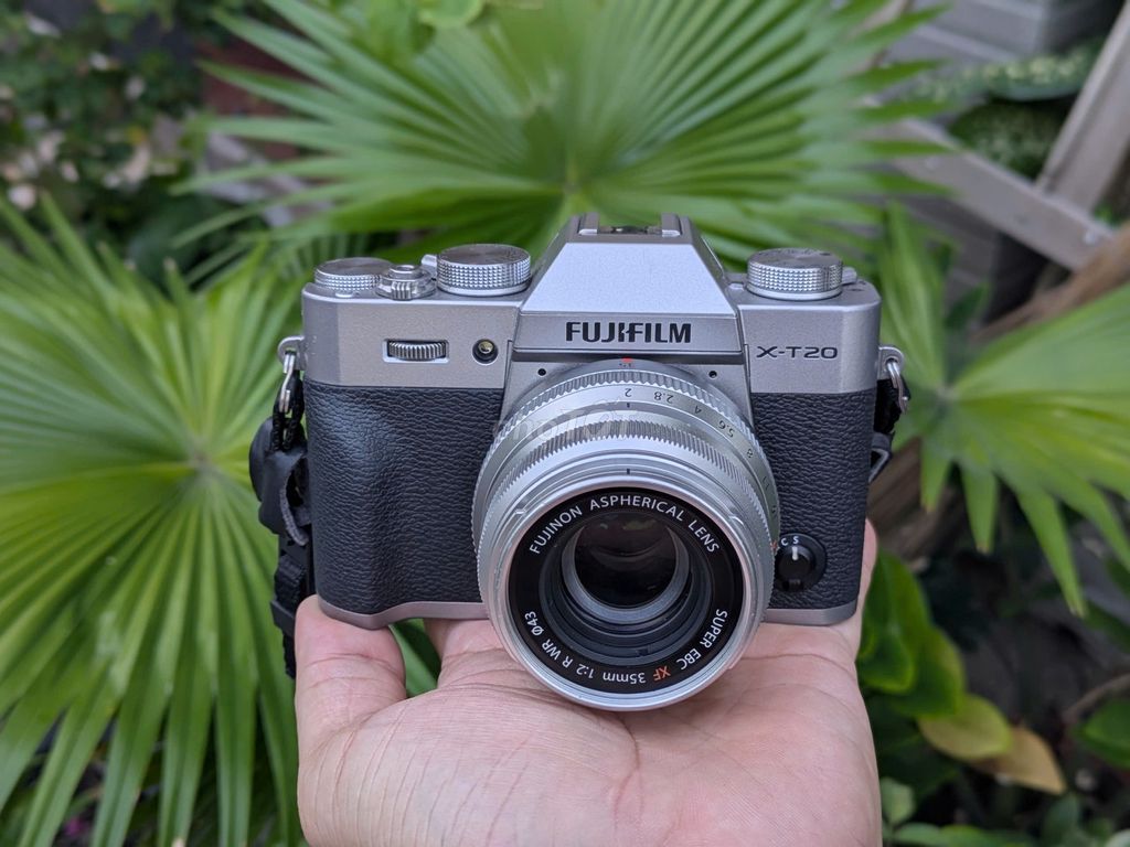 [Máy ảnh KTS] Fujifilm XT20 kèm lens XF 35MM F2. Mua bán Máy ảnh, Máy quay tại Quận 6 Tp Hồ Chí Minh được đăng bởi may anh KTS hình 1