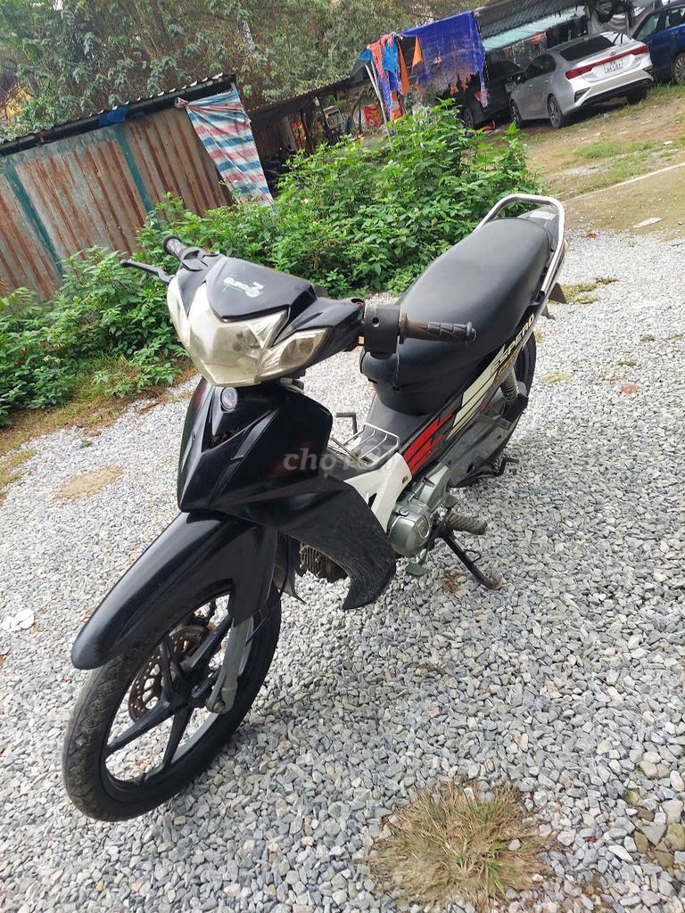 Bán xe Sirius mầu đen còn tốt chính chủ. Mua bán Xe máy tại Quận Hoàng Mai Hà Nội được đăng bởi hoàng lan hình 5