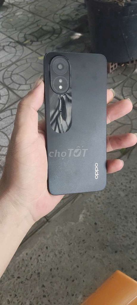 Oppo A18 .4+4/64G loa 300% pin trâu. Mua bán Điện thoại tại Quận Bình Thuỷ Cần Thơ được đăng bởi cầu rạch súc 91b Nguyễn Văn Linh  hình 1