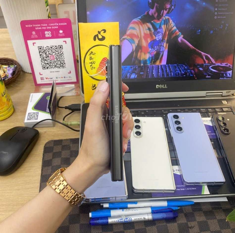 Z Fold5 5G xanh , có 256G và 512G tha hồ chọn ạ. Mua bán Điện thoại tại Quận 1 Tp Hồ Chí Minh được đăng bởi Minh phương hình 1