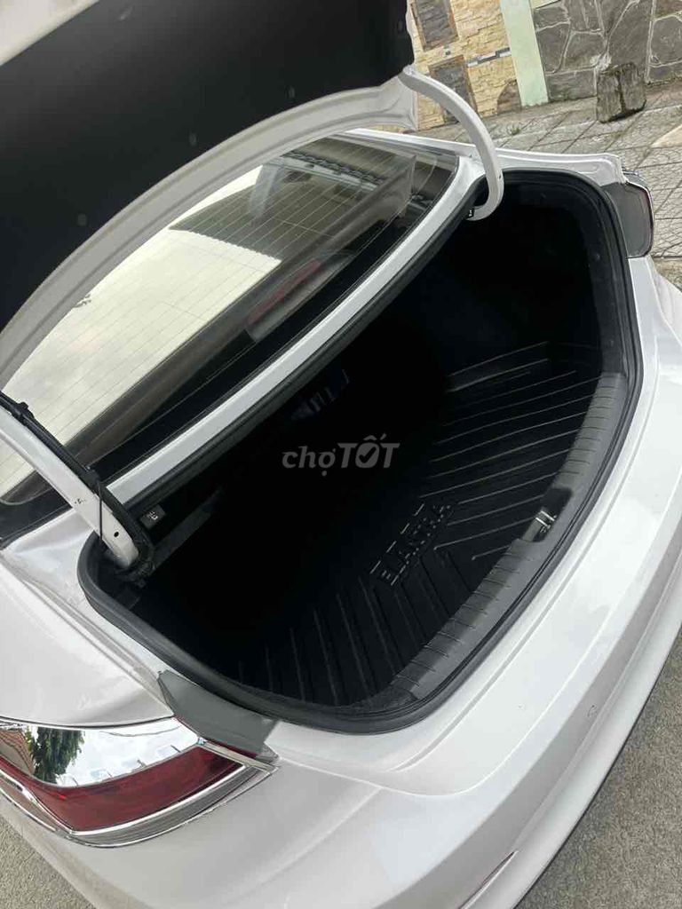 Hyundai Elantra 2016 1.6 MT. Mua bán Ô tô tại Thị xã Hương Trà Thừa Thiên Huế được đăng bởi Diễm Quỳnh hình 18