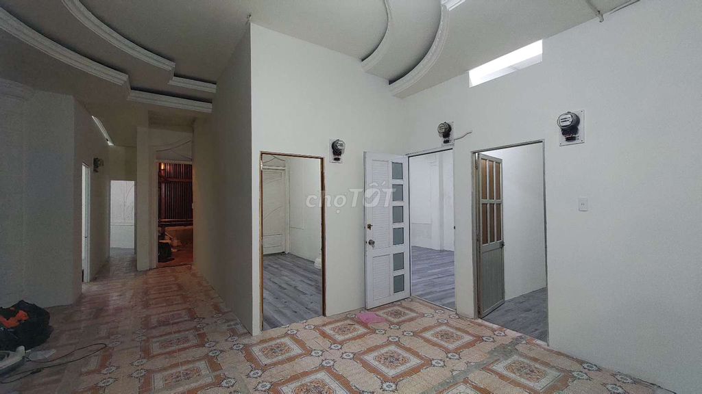 CHO NỮ THUÊ PHÒNG TRỌ – QUẬN 10 - Lê Hồng Phong