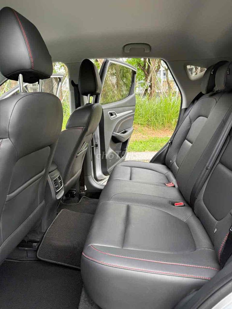 MG ZS 2023 Com 9600km Bạc. Mua bán Ô tô tại Thành phố Thủ Đức Tp Hồ Chí Minh được đăng bởi Đạt Xe Cũ hình 17