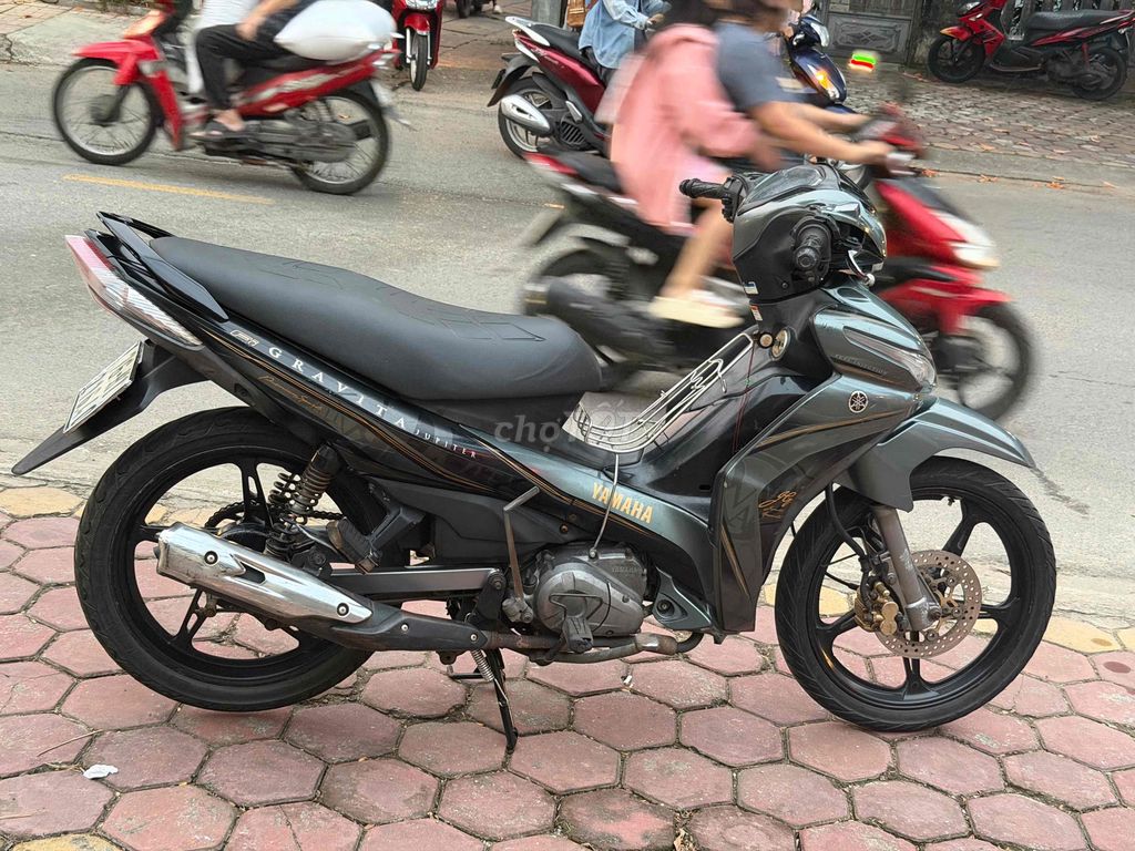 Jupiter 2016 máy ngon full chức năng giá 12tr500. Mua bán Xe máy tại Thành phố Quảng Ngãi Quảng Ngãi được đăng bởi Hien hình 2