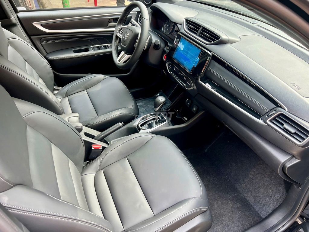 Honda BR-V 2025 L - 7 km như xe mới 100% -Gần 7 đ.. Mua bán Ô tô tại Quận 7 Tp Hồ Chí Minh được đăng bởi hồ tấn anh hình 3