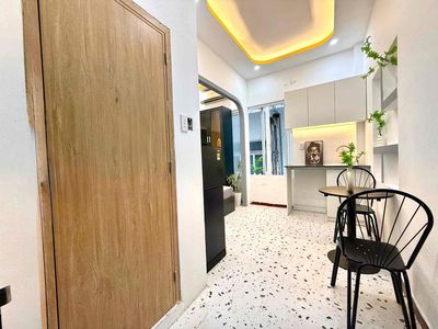 STUDIO CỬA SỔ TRỜI FULL NỘI THẤT SIÊU RỘNG NGAY TẠI THÀNH THÁI - Q10