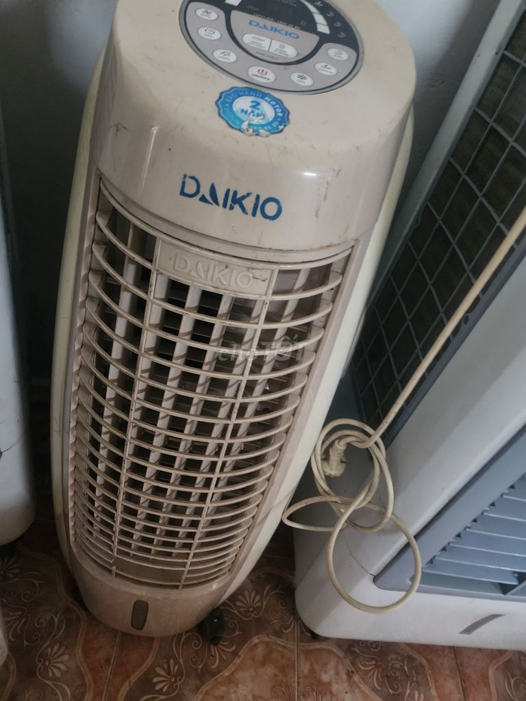 Quạt hơi nước DAIKIO Trắng. Mua bán Quạt tại Quận 12 Tp Hồ Chí Minh được đăng bởi phong hình 1