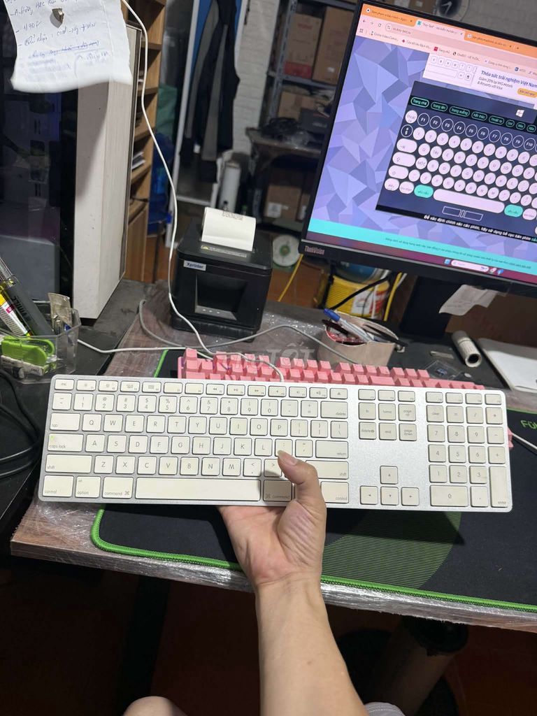 Bàn phím Apple iMac Nhôm Trắng. Mua bán Phụ kiện (Màn hình, Chuột...) tại Huyện Sóc Sơn Hà Nội được đăng bởi thao shiper hình 1