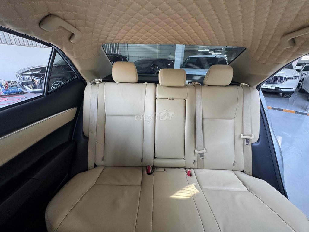 Toyota Altis 2018 1.8G Bạc 66000 km. Mua bán Ô tô tại Thành phố Thủ Đức Tp Hồ Chí Minh được đăng bởi Long Auto Vạn Phúc hình 16