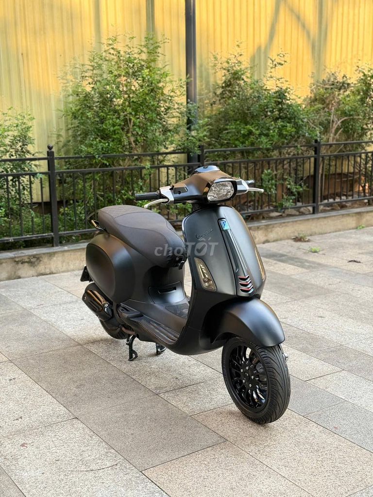 VESPA SPRINT tặng Dầu Máy,Dầu Láp, Quạt Xoay Gió. Mua bán Xe máy tại Quận Cầu Giấy Hà Nội được đăng bởi minh khang hình 6